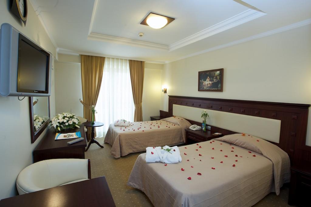 Anzer Beach Hotel Kumburgaz Quarto foto